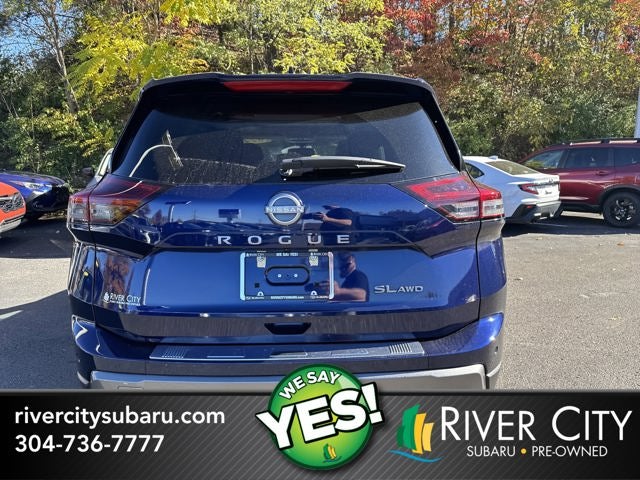 2024 Nissan Rogue SL