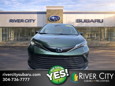 2021 Toyota Sienna LE