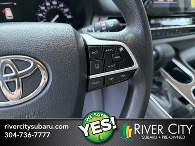 2021 Toyota Sienna LE