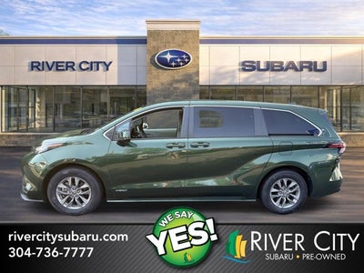 2021 Toyota Sienna LE