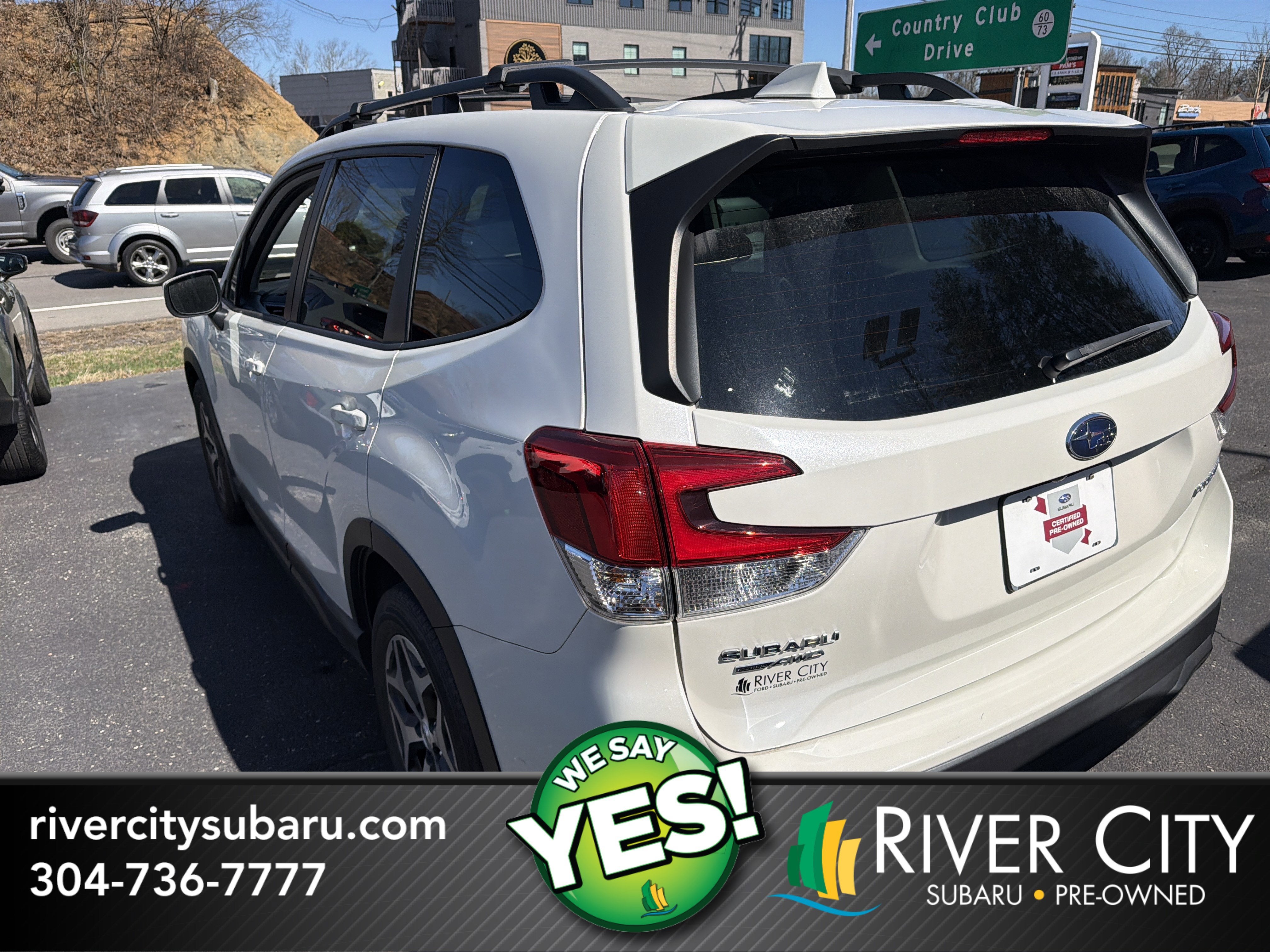 2023 Subaru Forester Premium