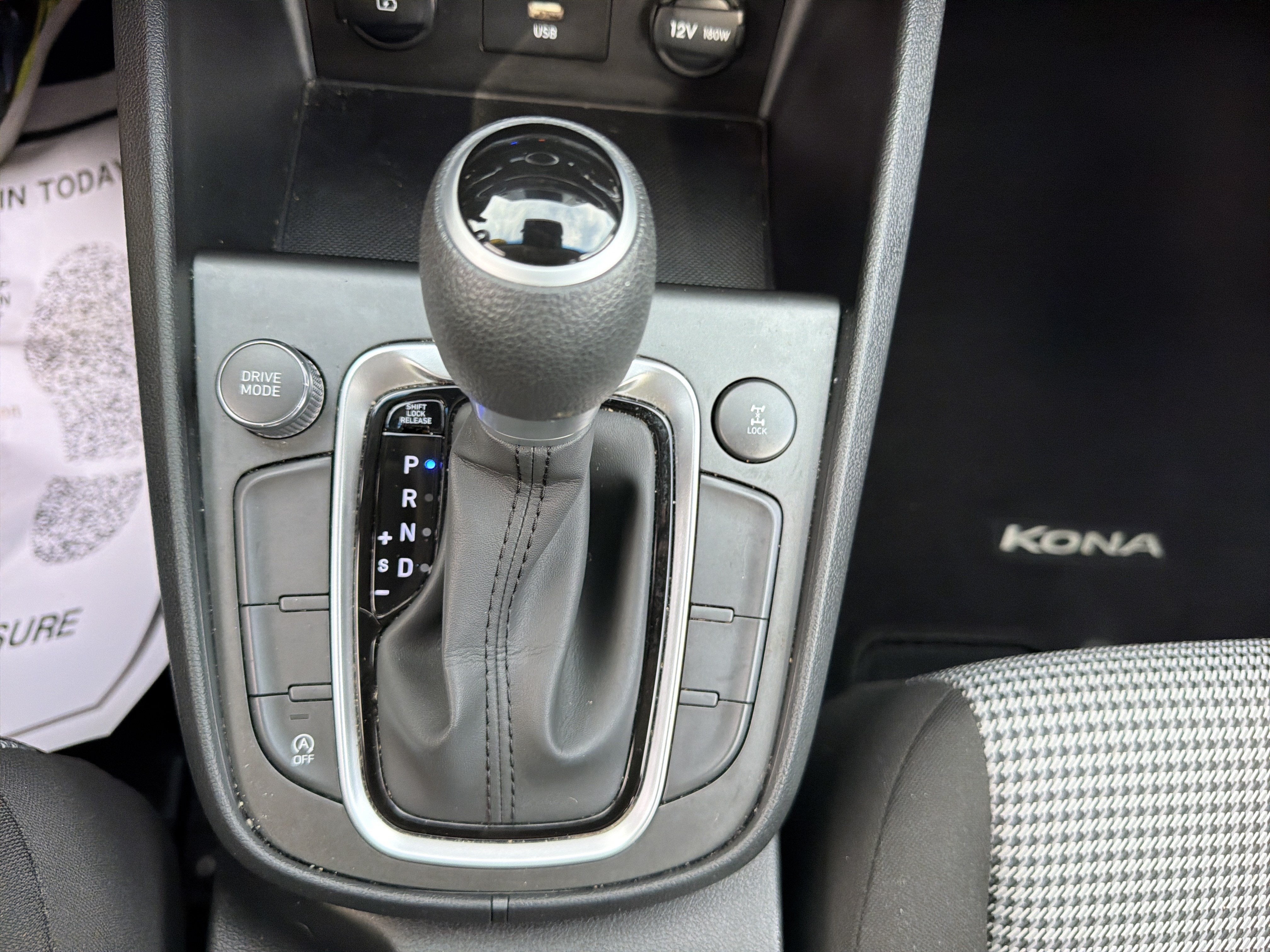 2022 Hyundai Kona SE