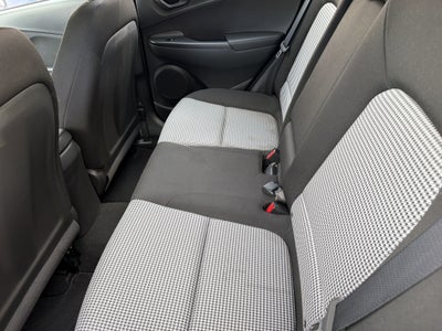 2022 Hyundai Kona SE