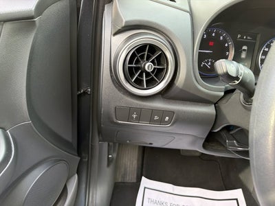 2022 Hyundai Kona SE