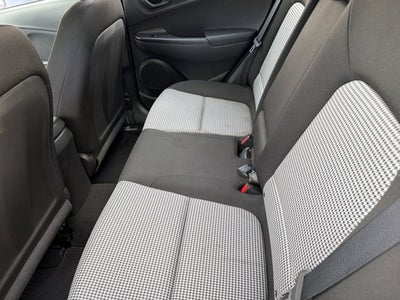 2022 Hyundai Kona SE