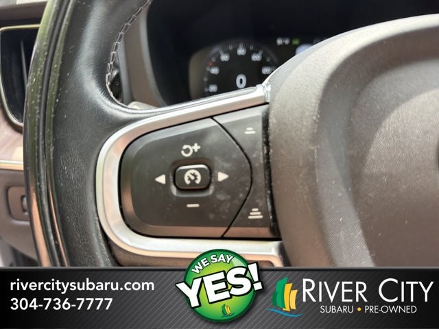 2021 Volvo XC60 Momentum
