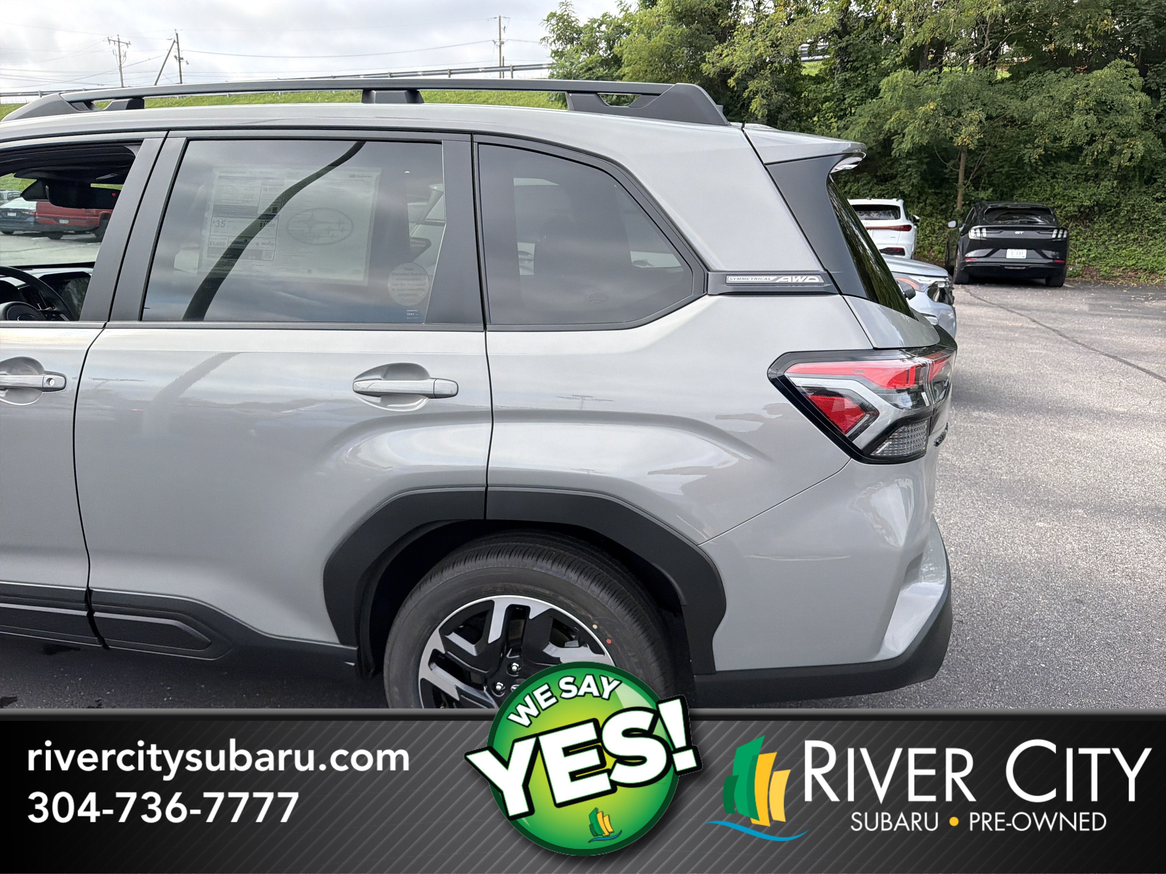 2026 Subaru FORESTER Premium Hybrid