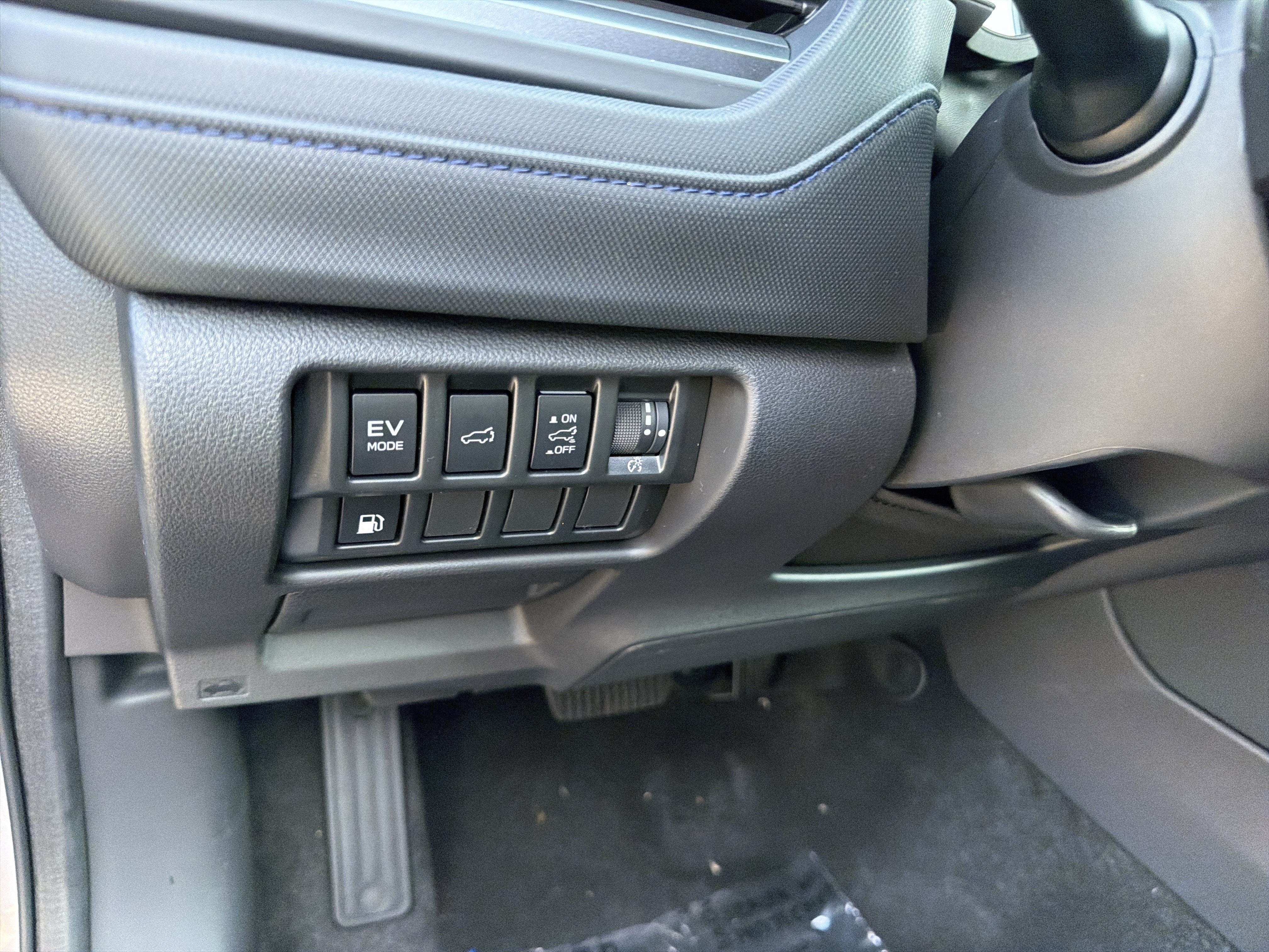 2026 Subaru FORESTER Limited Hybrid