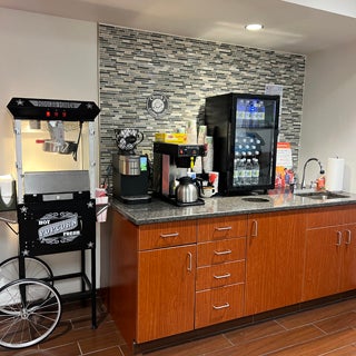 Service Center Amenities Image Two